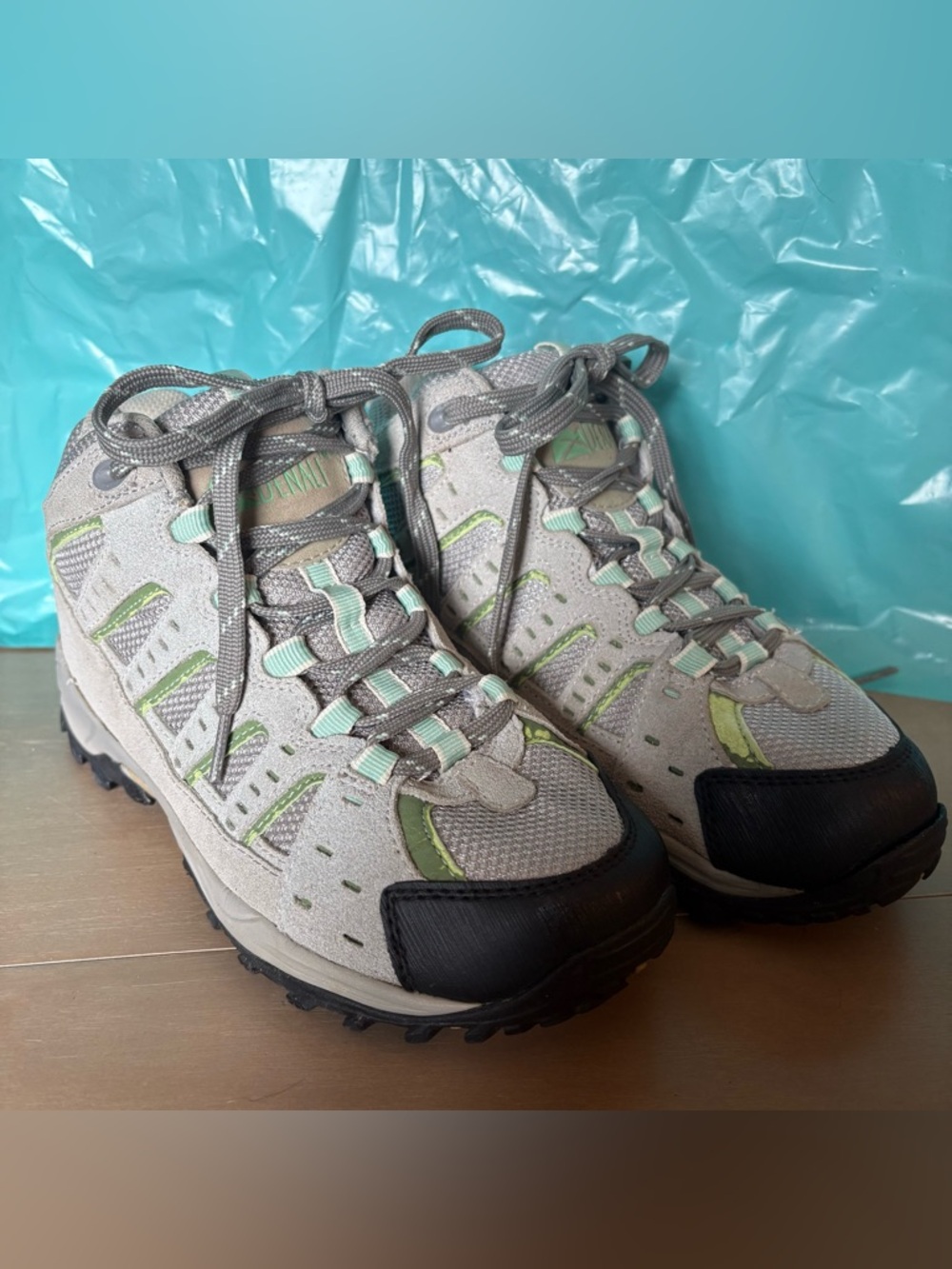 Denali Backcountry Women's Hiking Trail Sneakers NWOT 6.5